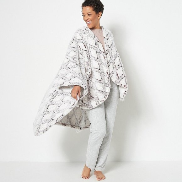 Berkshire Accessories - Berkshire Blanket Ultrasonic Diamond Cut Cape Wrap - Brown (OS) h263985